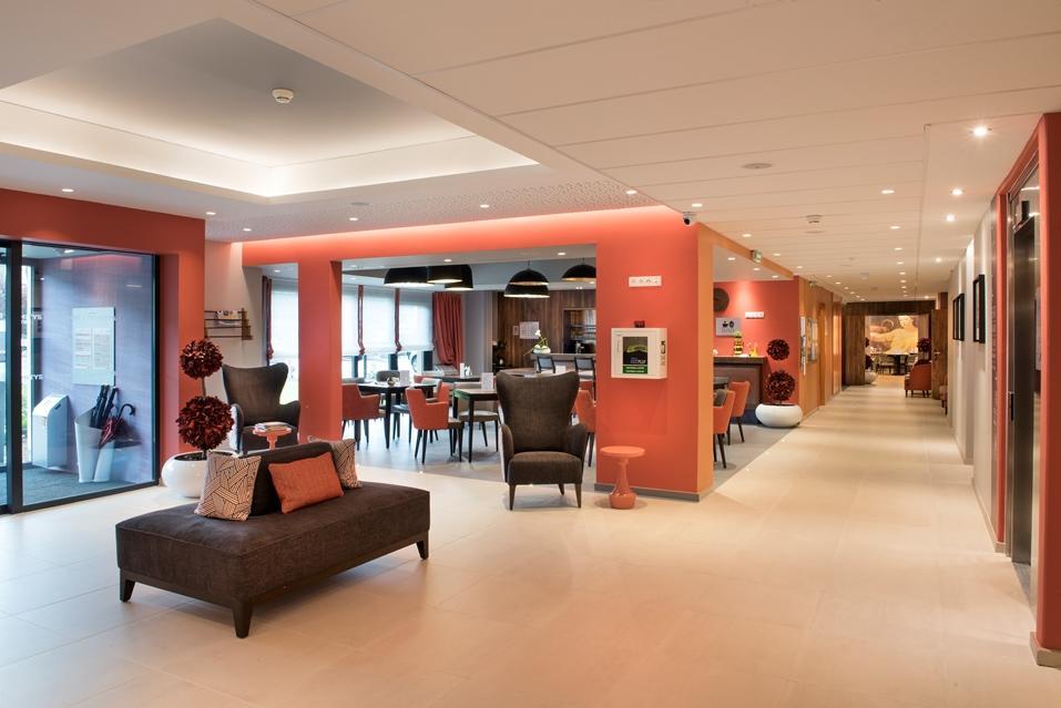 Domitys Le Pavillon De Diane Aparthotel Thionville Exterior photo